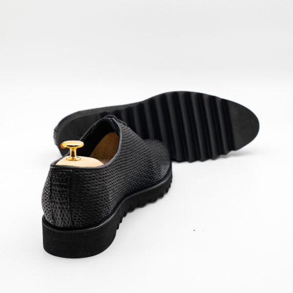 Pantofi barbati smart casual piele neagra talpa usoara